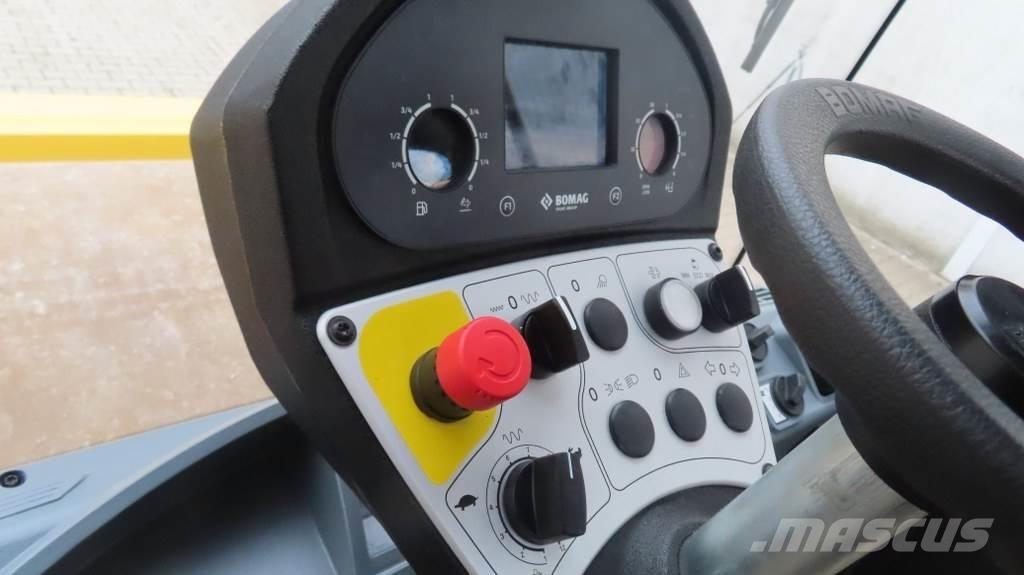 Ammann ARS 70 Ťahačové valce