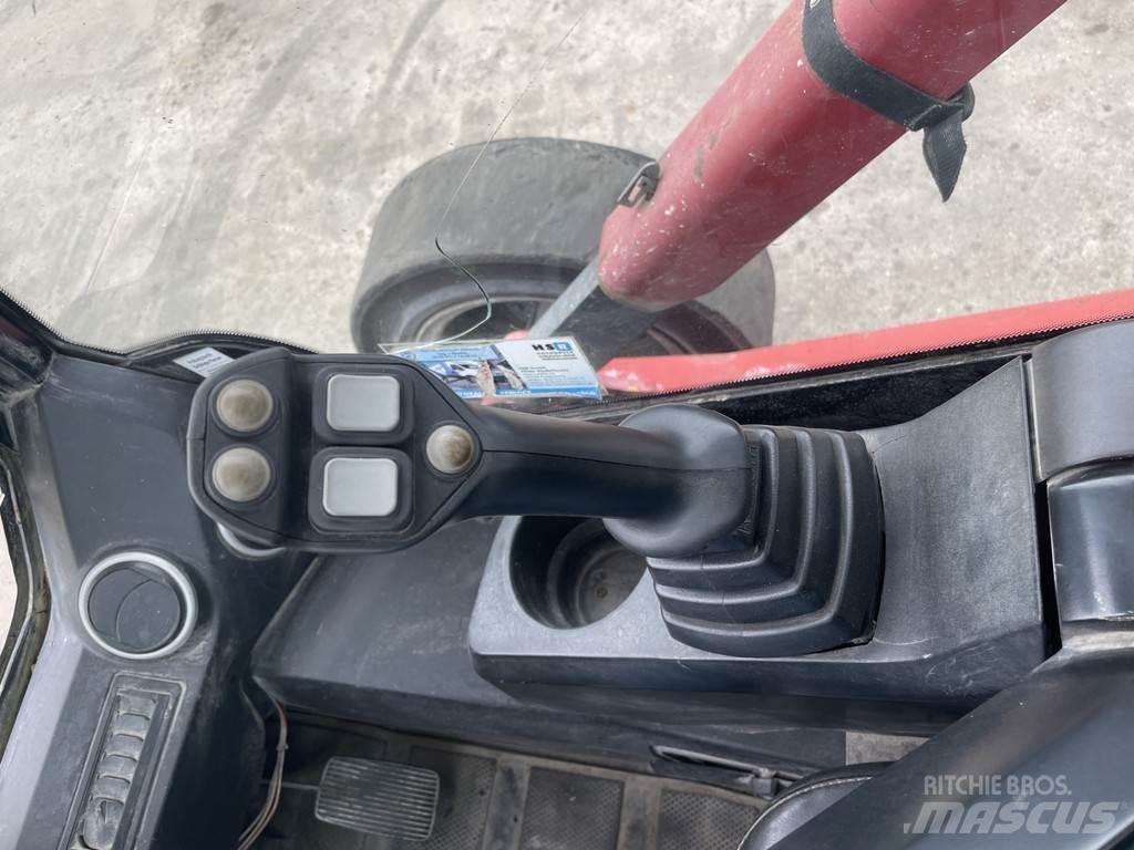 JCB R260 Skiddery