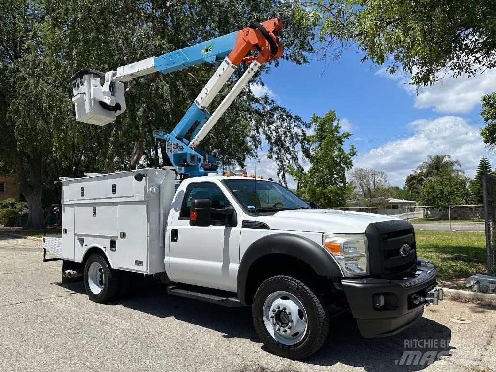 Ford F 550 SD Autoplošiny