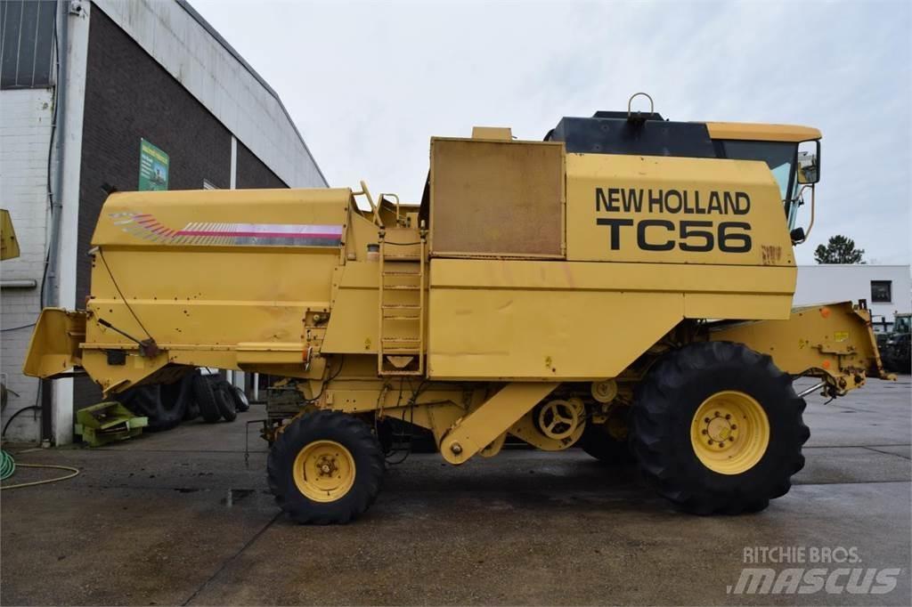New Holland TC 56 Kombinované zberacie stroje
