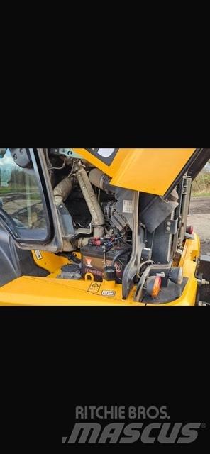 JCB TM 320 S Teleskopické nakladače pre poľnohospodárstvo