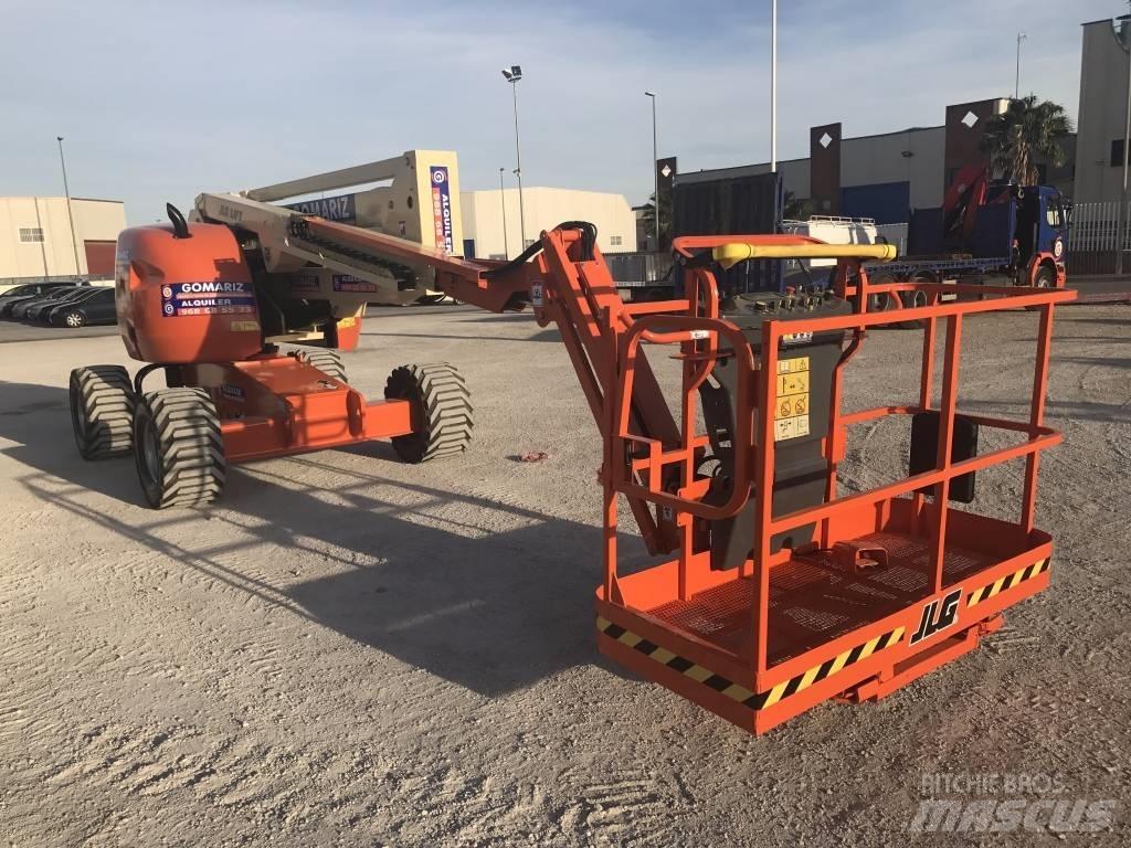 JLG 510 AJ Kĺbové plošiny