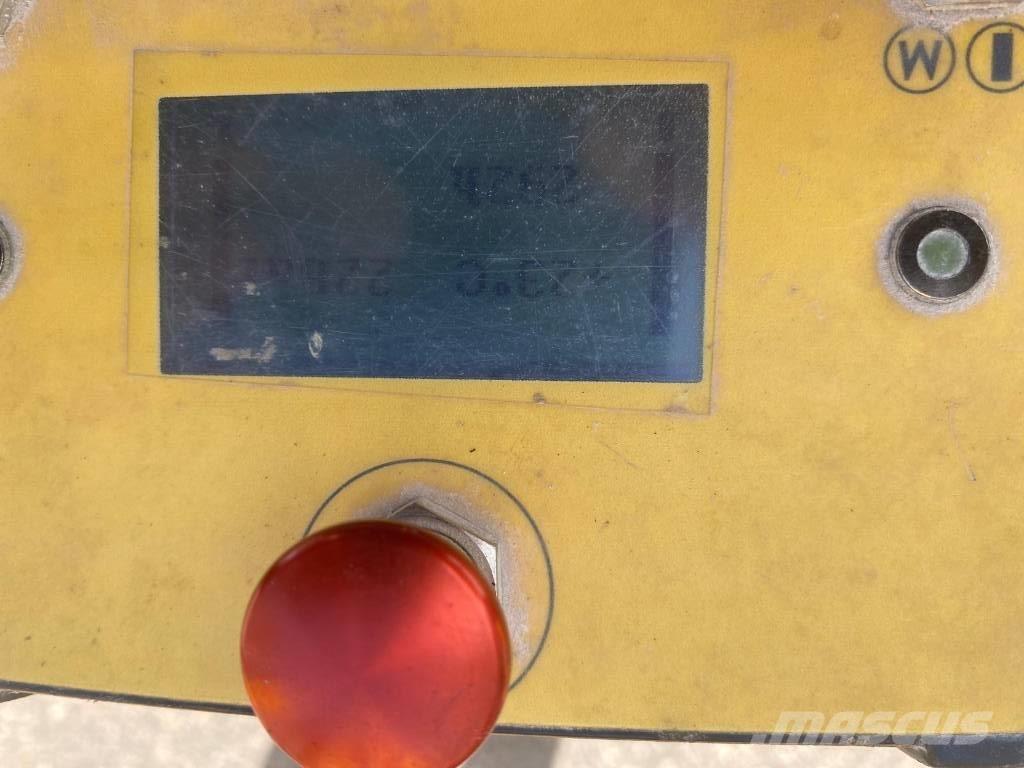 Brokk 170 Demolačné rýpadlá