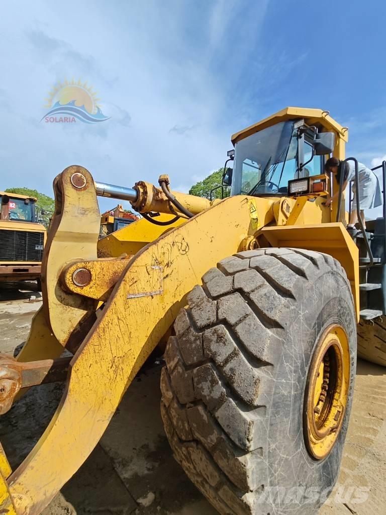 Komatsu WA 500-3 Kolesové nakladače