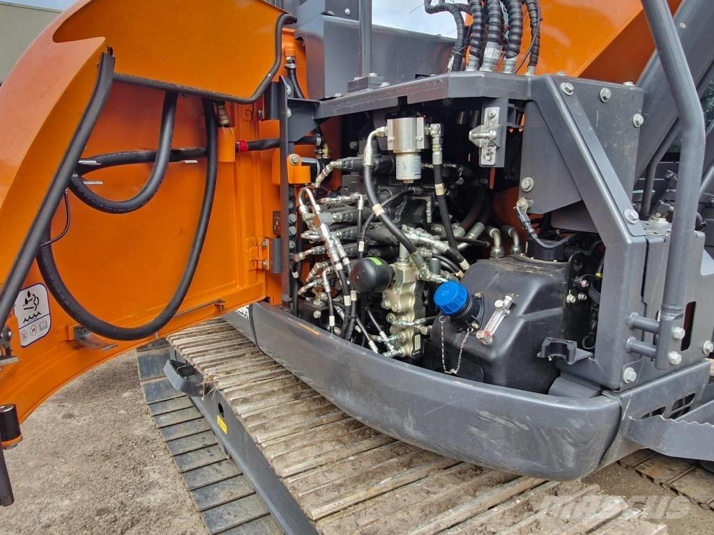 Develon DX 140 LCR-7 Pásové rýpadlá