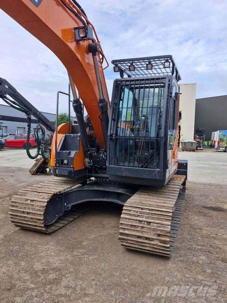 Develon DX 140 LCR-7 Pásové rýpadlá