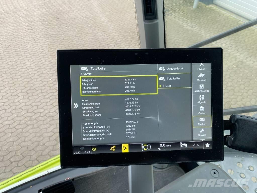 CLAAS Lexion 8800 TT Kombinované zberacie stroje