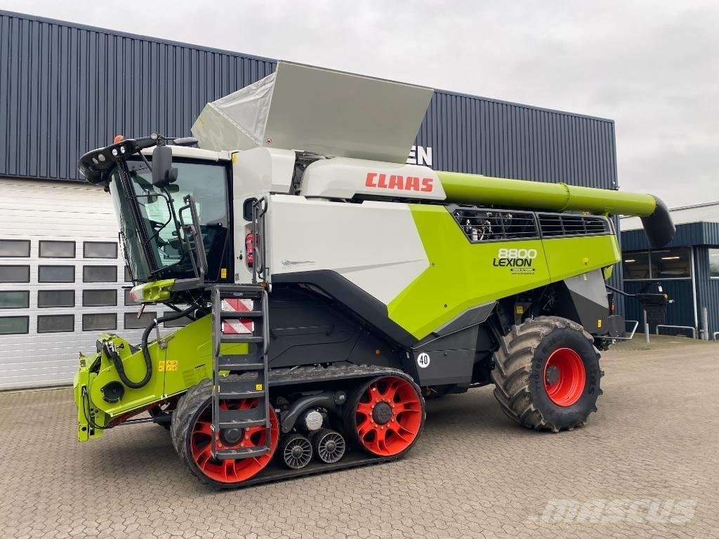 CLAAS Lexion 8800 TT Kombinované zberacie stroje