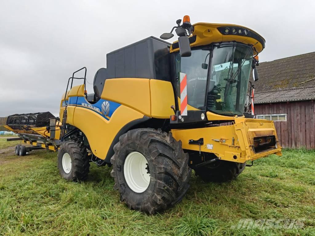 New Holland CX6.80 Kombinované zberacie stroje