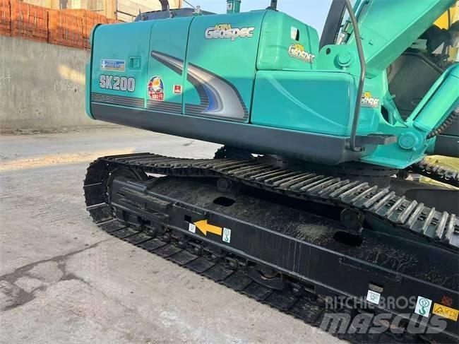 Kobelco SK 220 Pásové rýpadlá