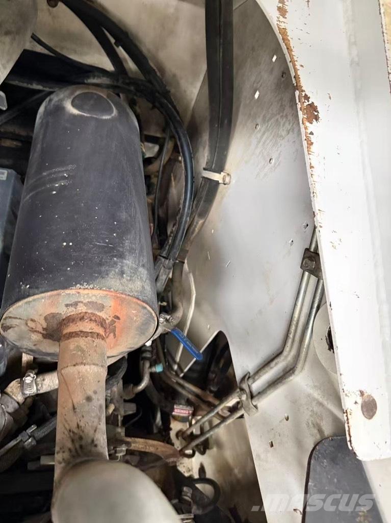 Bobcat S 18 Šmykom riadené nakladače