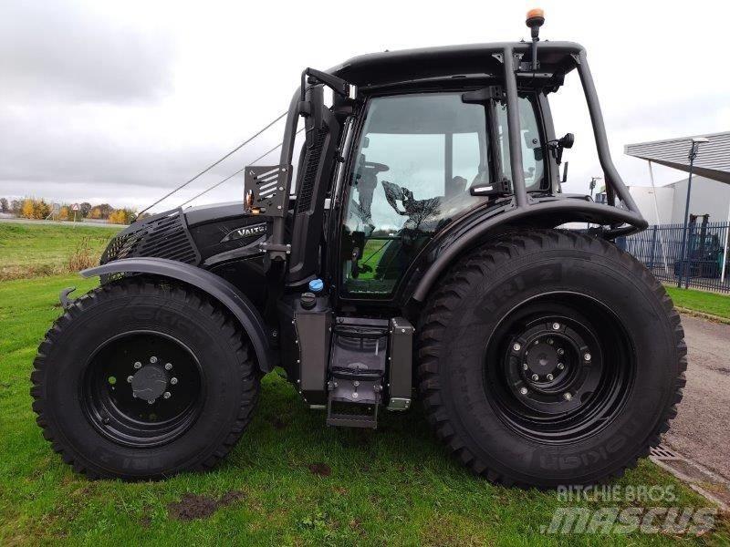Valtra N 155 Direct Traktory