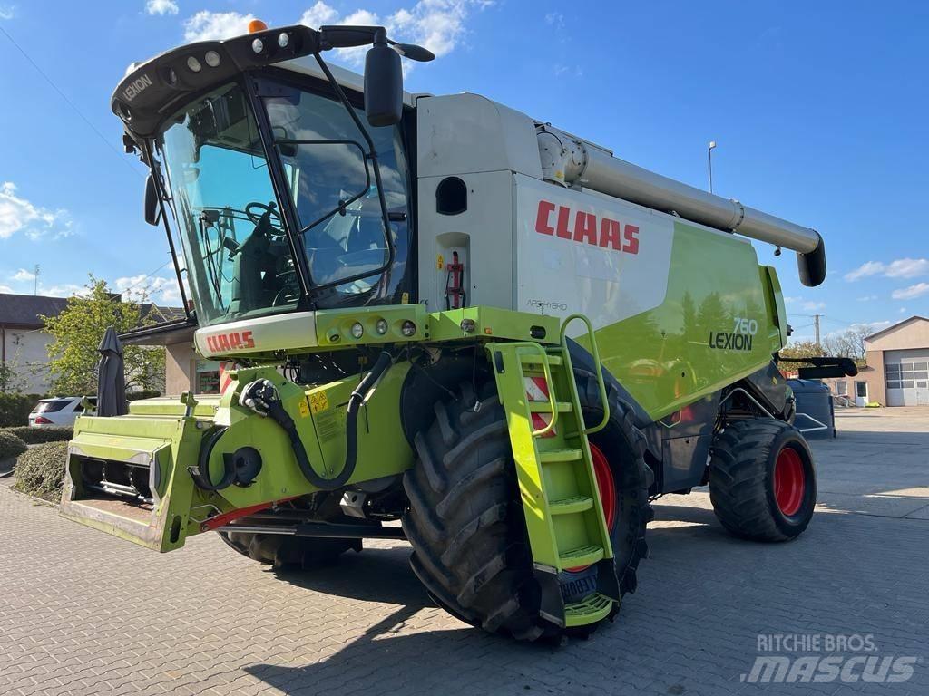 CLAAS Lexion 760 Kombinované zberacie stroje