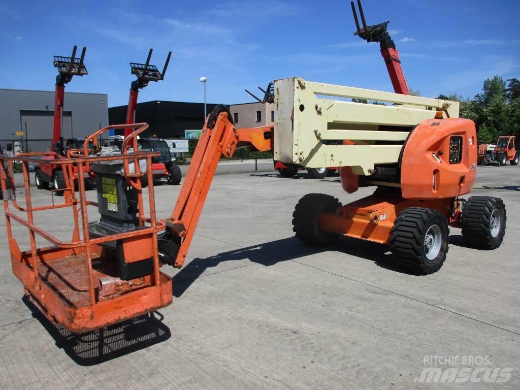 JLG 450AJ (901) Kompaktné samohybné kĺbové plošiny