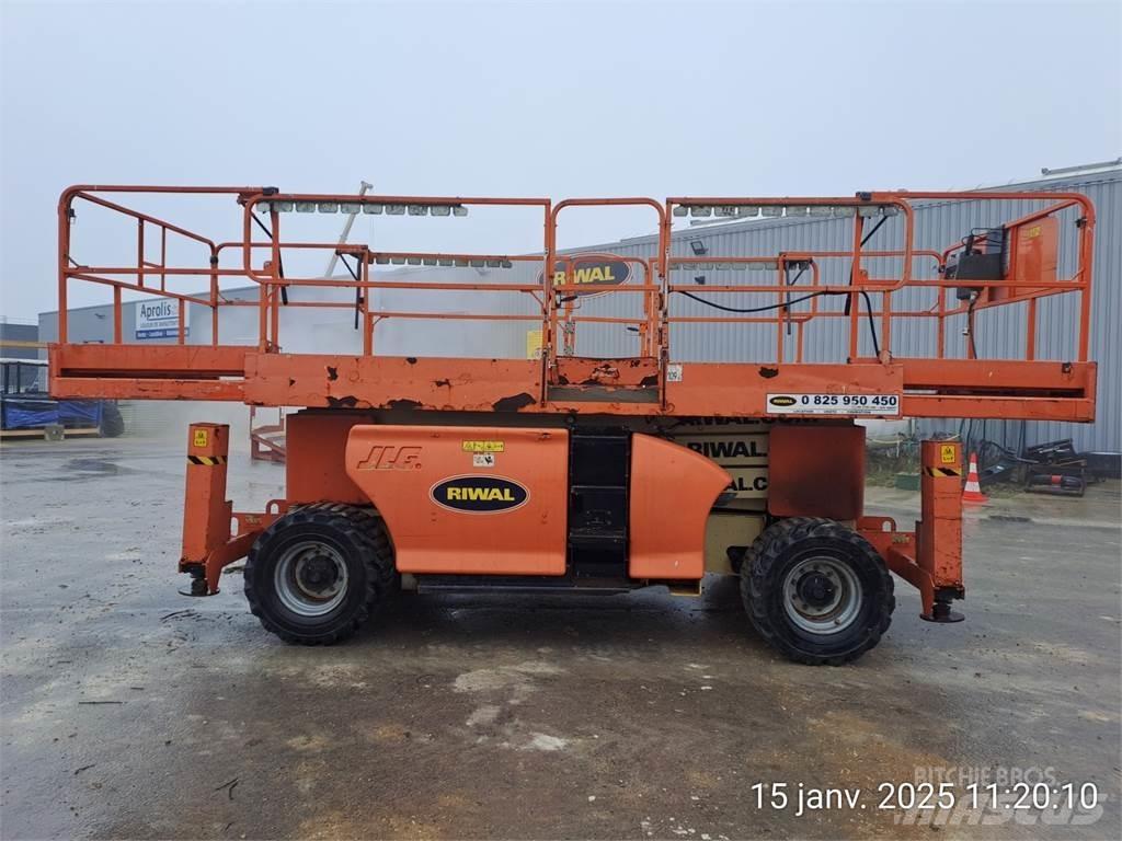 JLG 3394RT Nožnicové zdvíhacie plošiny