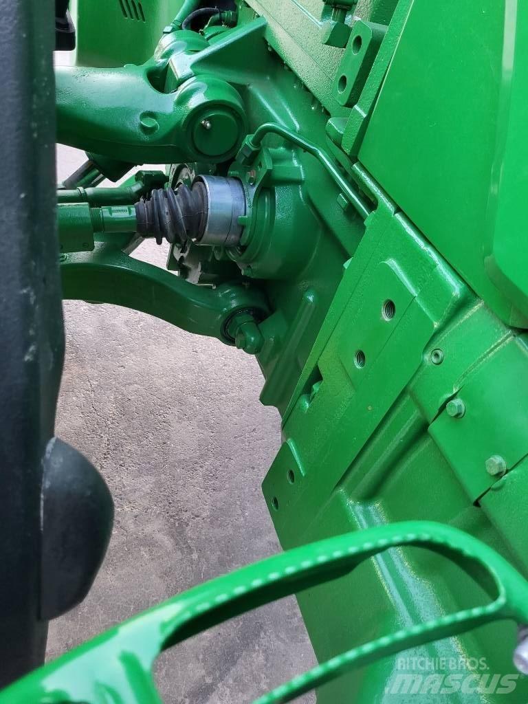 John Deere 8345 R Traktory
