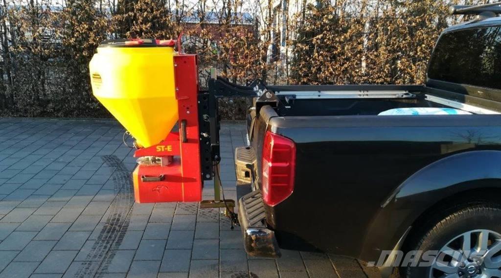 Adler ST - E 200 Posýpače soli a piesku