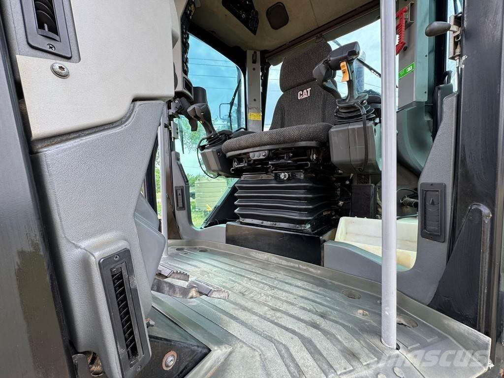 CAT 140M3 Grejdery