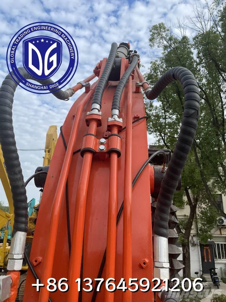 Doosan DX 225 LCA Pásové rýpadlá