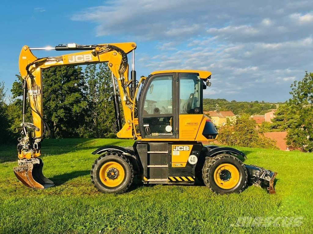 JCB 110 W Hydradig Kolesové rýpadlá