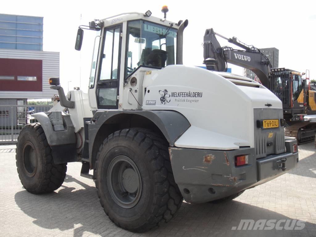 Liebherr L 538 Kolesové nakladače