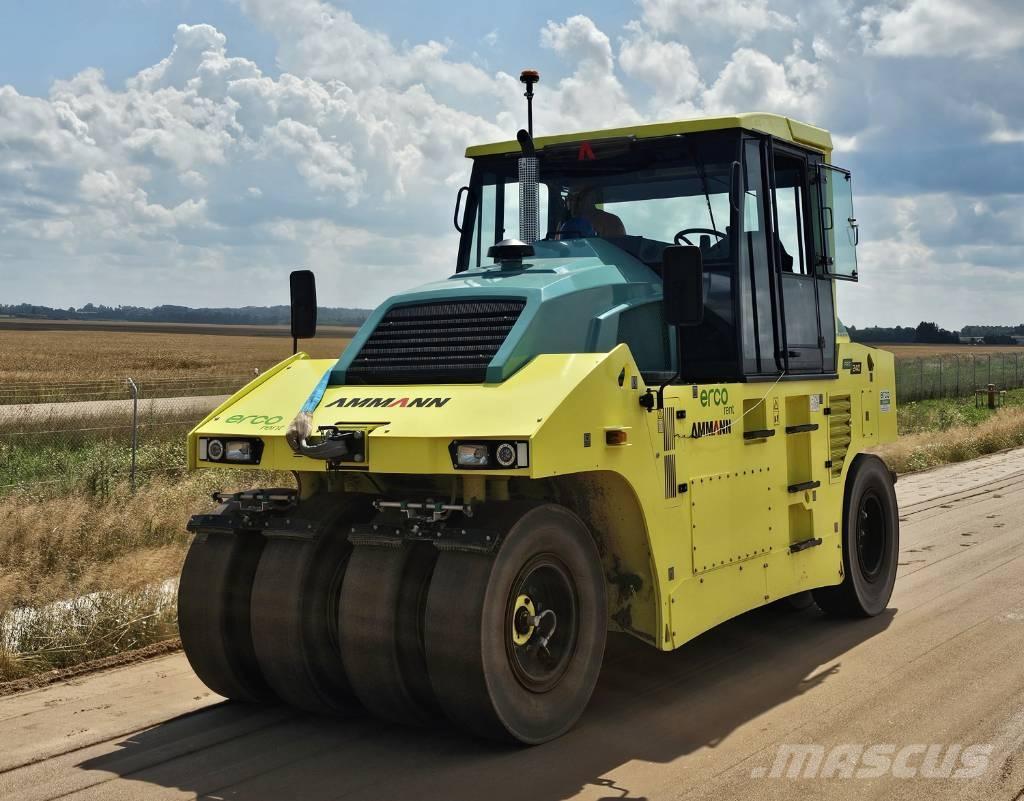 Ammann ART 240 Pneumatikové valce