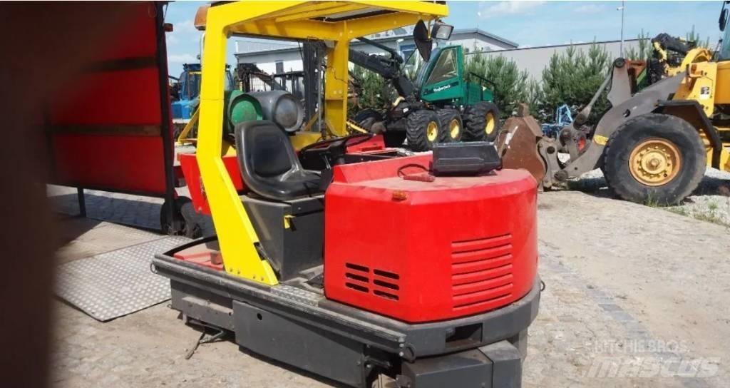 Tennant 528 Zametacie stroje