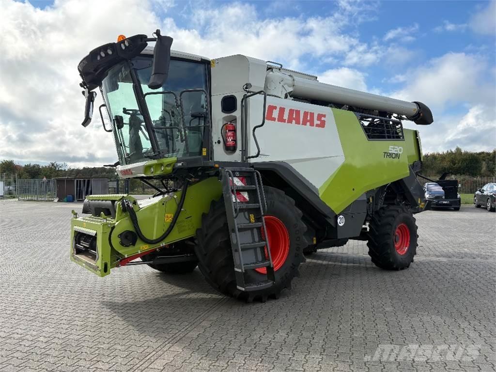 CLAAS TRION 520 Kombinované zberacie stroje