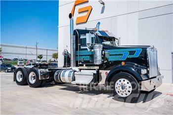 Kenworth W 900 Ťahače