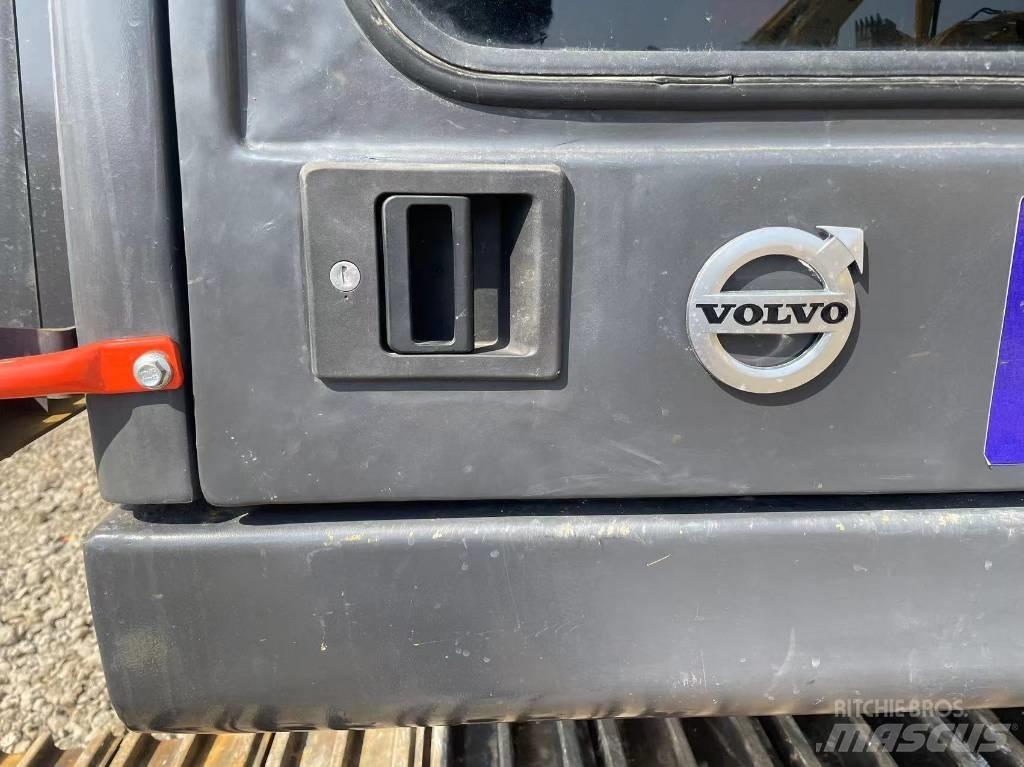 Volvo ec240 Rýpadlá s dlhým dosahom