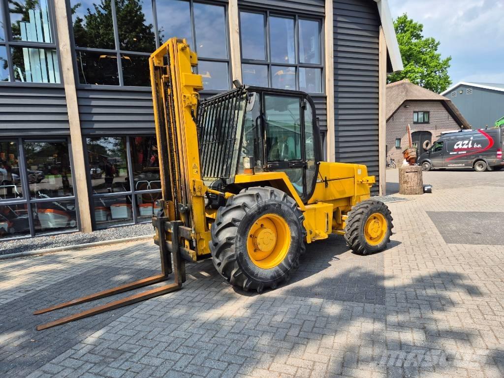JCB 926 Terénne vysokozdvižné vozíky