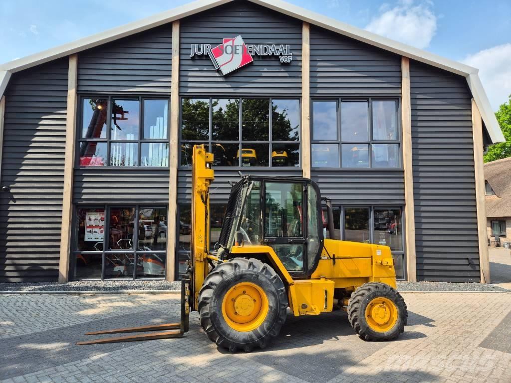JCB 926 Terénne vysokozdvižné vozíky