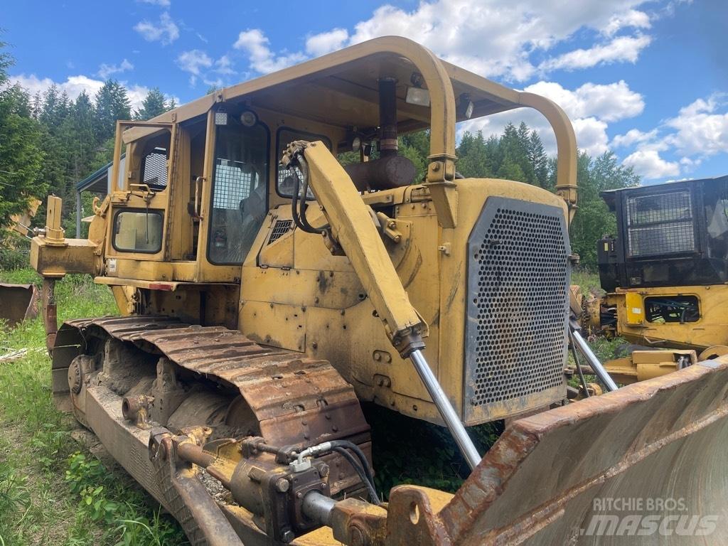 CAT D 8 K Pásové dozéry