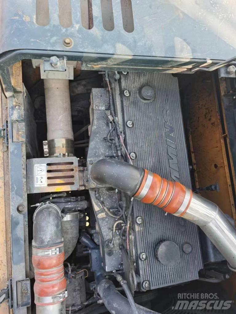 Hyundai R485LVS Pásové rýpadlá