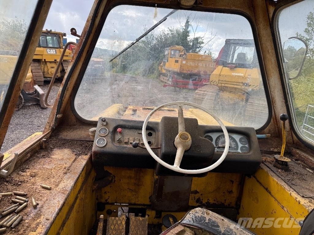 JCB 3 C II Rýpadlo-nakladače
