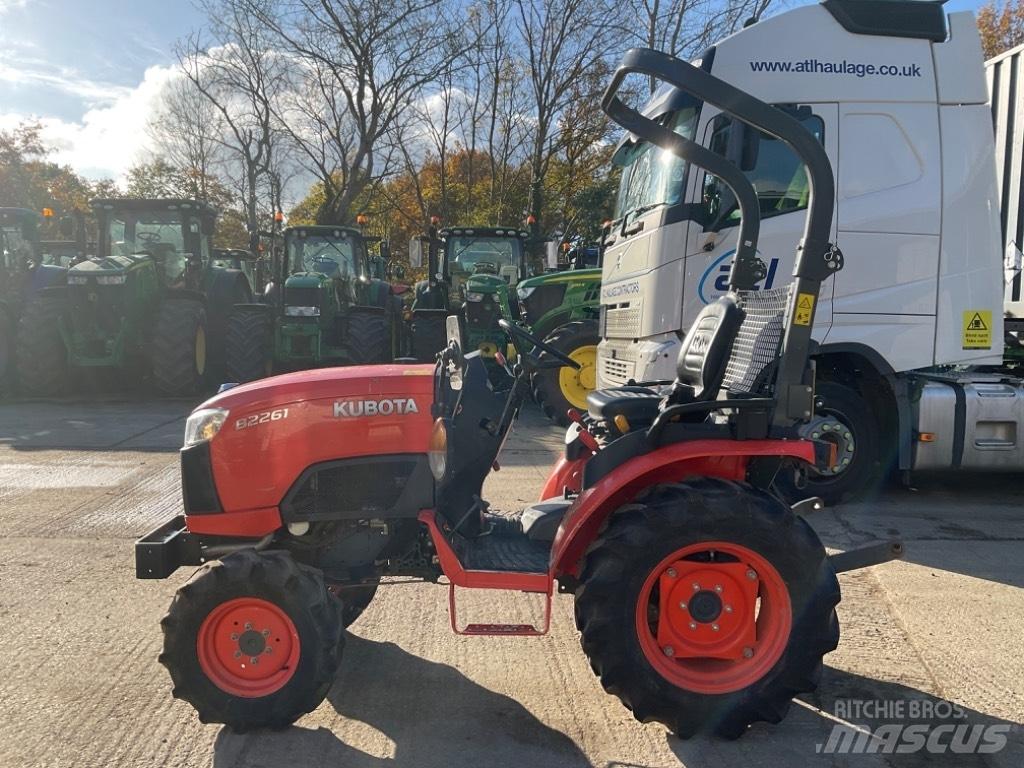 Kubota B 2261 Traktory