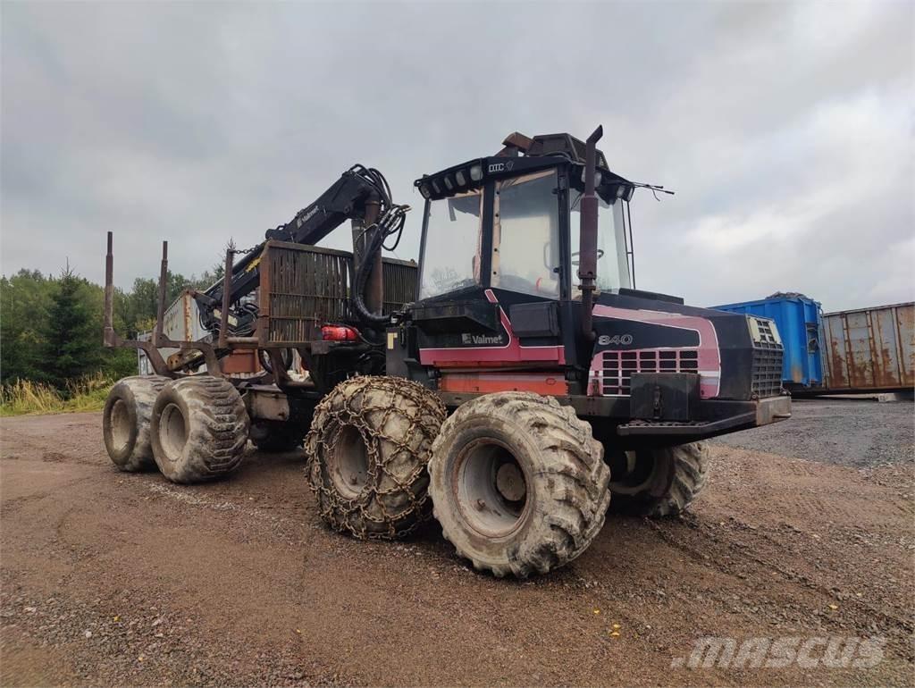 Valmet 840 Lesné traktory