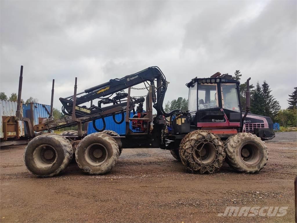 Valmet 840 Lesné traktory