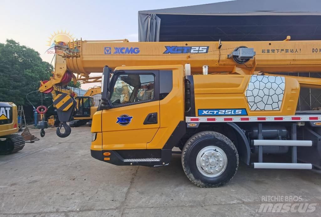 XCMG XCT 25L5 Univerzálne terénne žeriavy