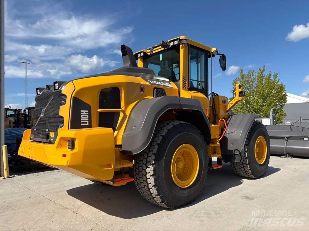 Volvo L110H Kolesové nakladače