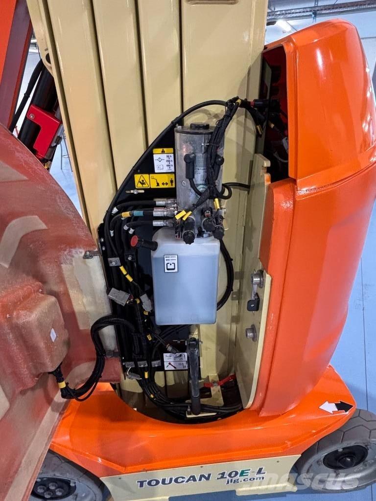 JLG Toucan 10 EL Vertikálne stĺpové výťahy