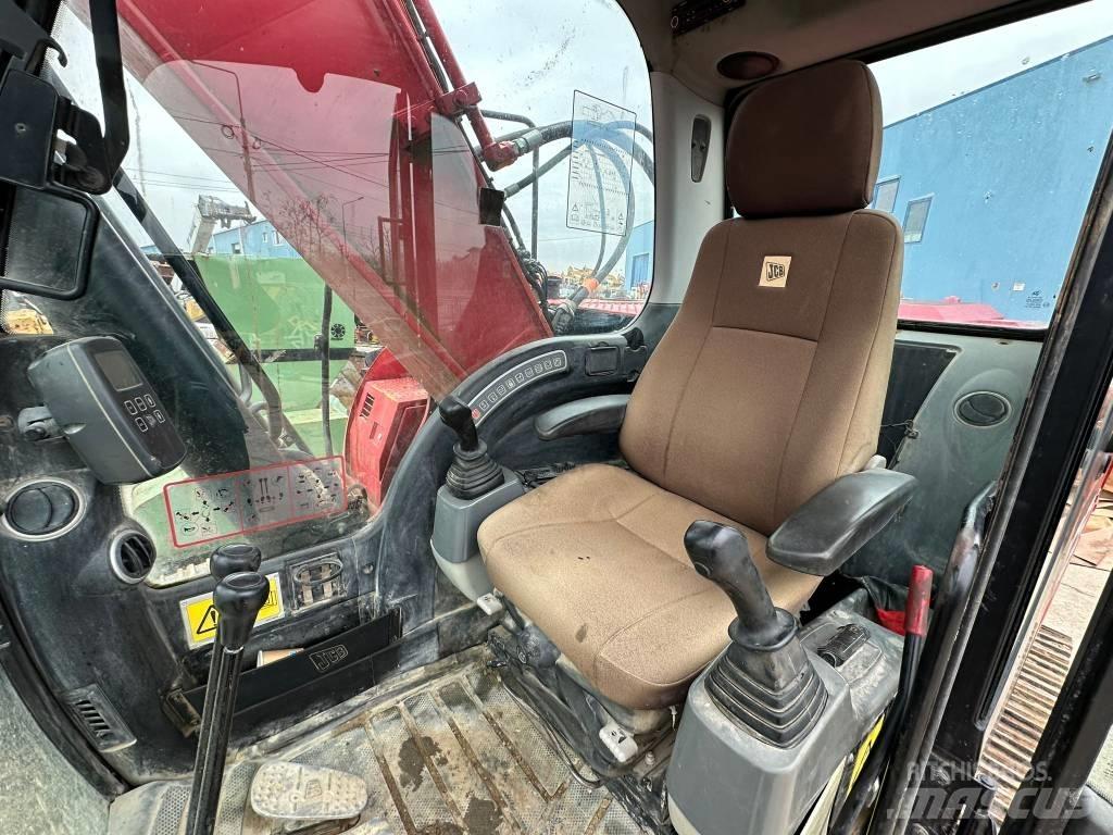 JCB JS 240 N LC Pásové rýpadlá