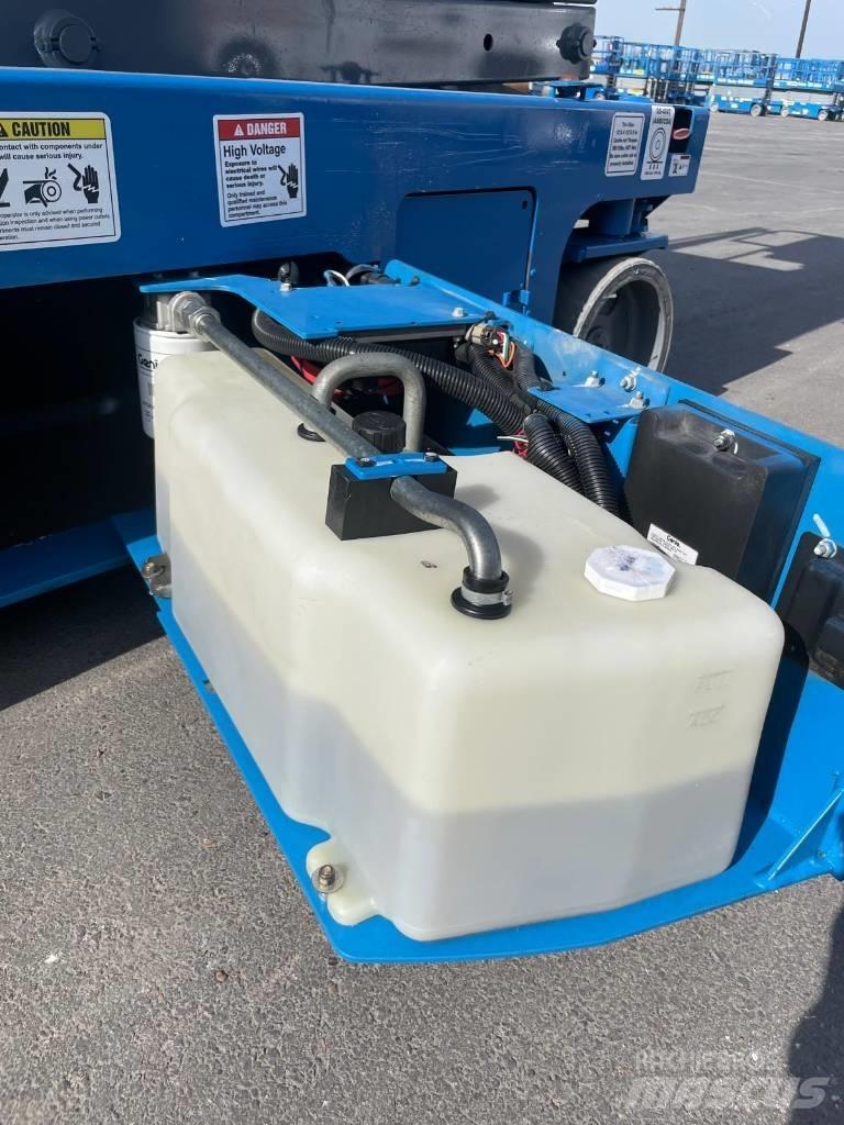Genie GS 4047 Nožnicové zdvíhacie plošiny