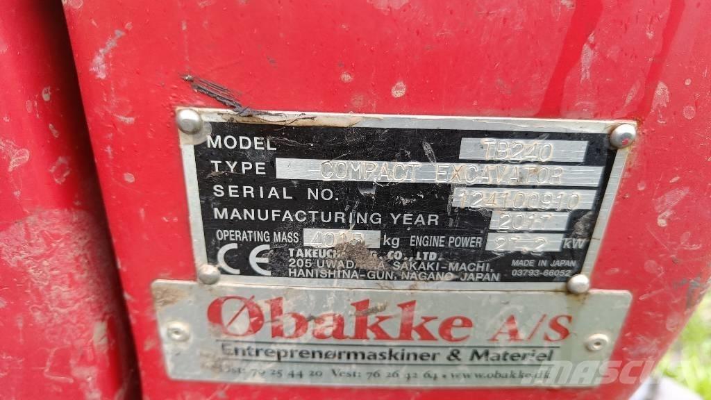 Takeuchi TB240 Mini rýpadlá < 7t