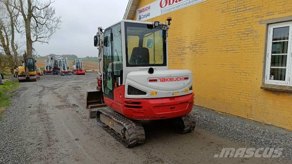 Takeuchi TB240 Mini rýpadlá < 7t
