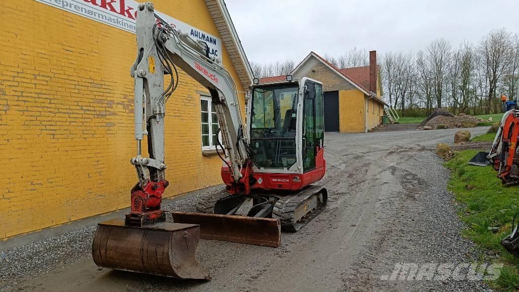 Takeuchi TB240 Mini rýpadlá < 7t