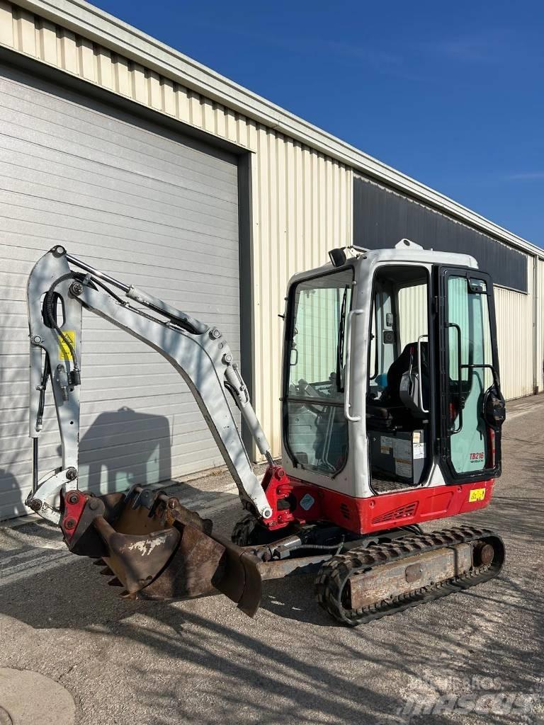 Takeuchi TB216 Mini rýpadlá < 7t
