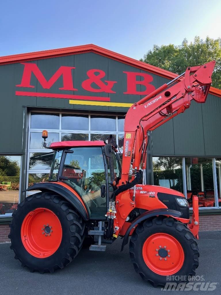 Kubota M 8540 Traktory