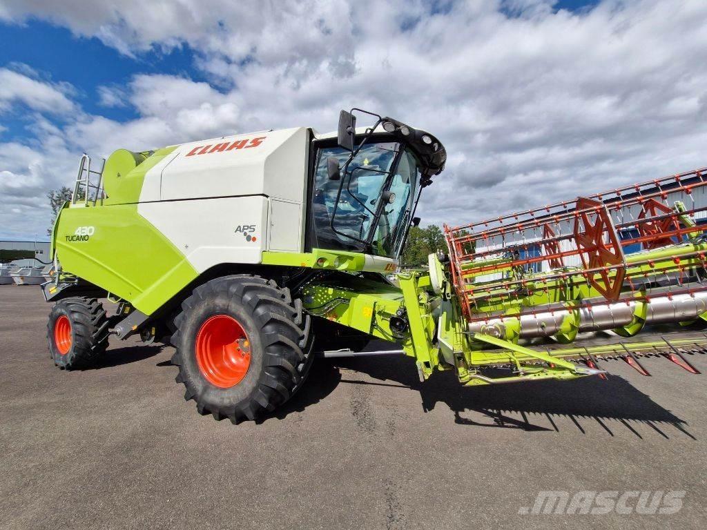 CLAAS Tucano 430 Kombinované zberacie stroje