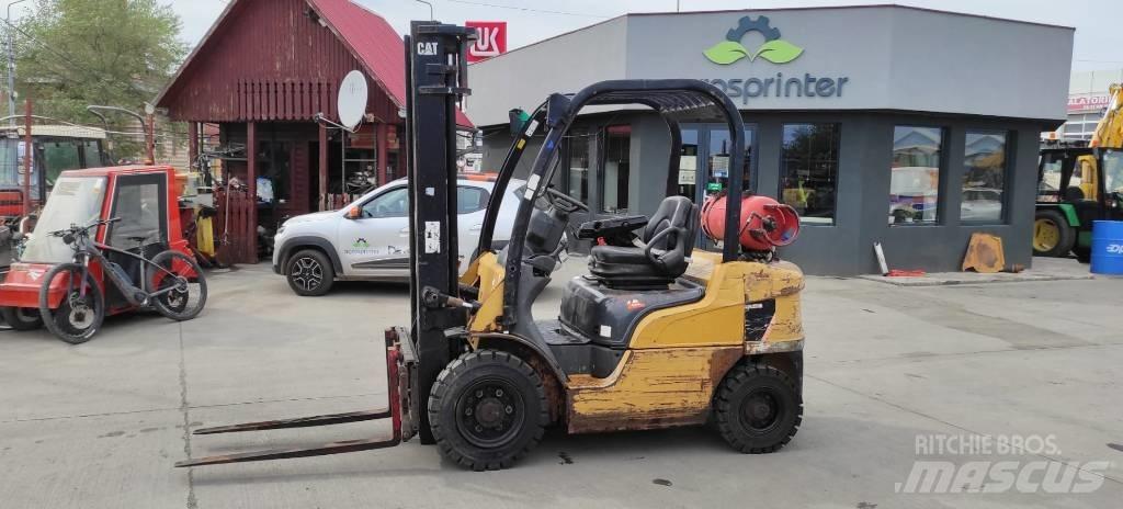 CAT GP 25 N LPG vozíky